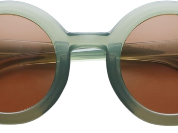 Classic kids' sunglasses (ages 1.5–7); made from recycled organic plastic; 100% UV400 protection (Cat. 3); round frames; BPA-free; Swedish design, handmade (olive green)